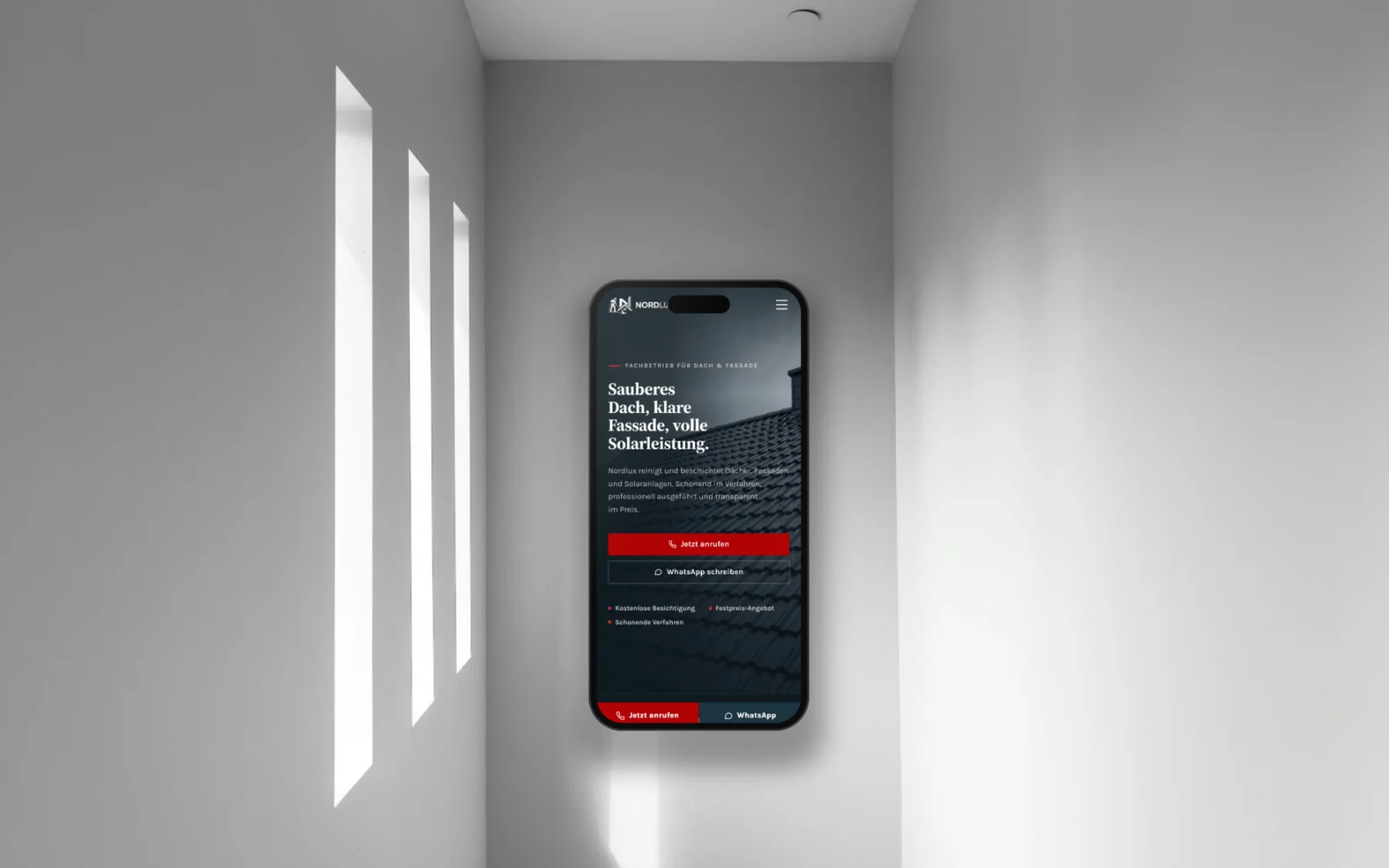 Website von Nordlux Dach & Fassade auf dem Smartphone